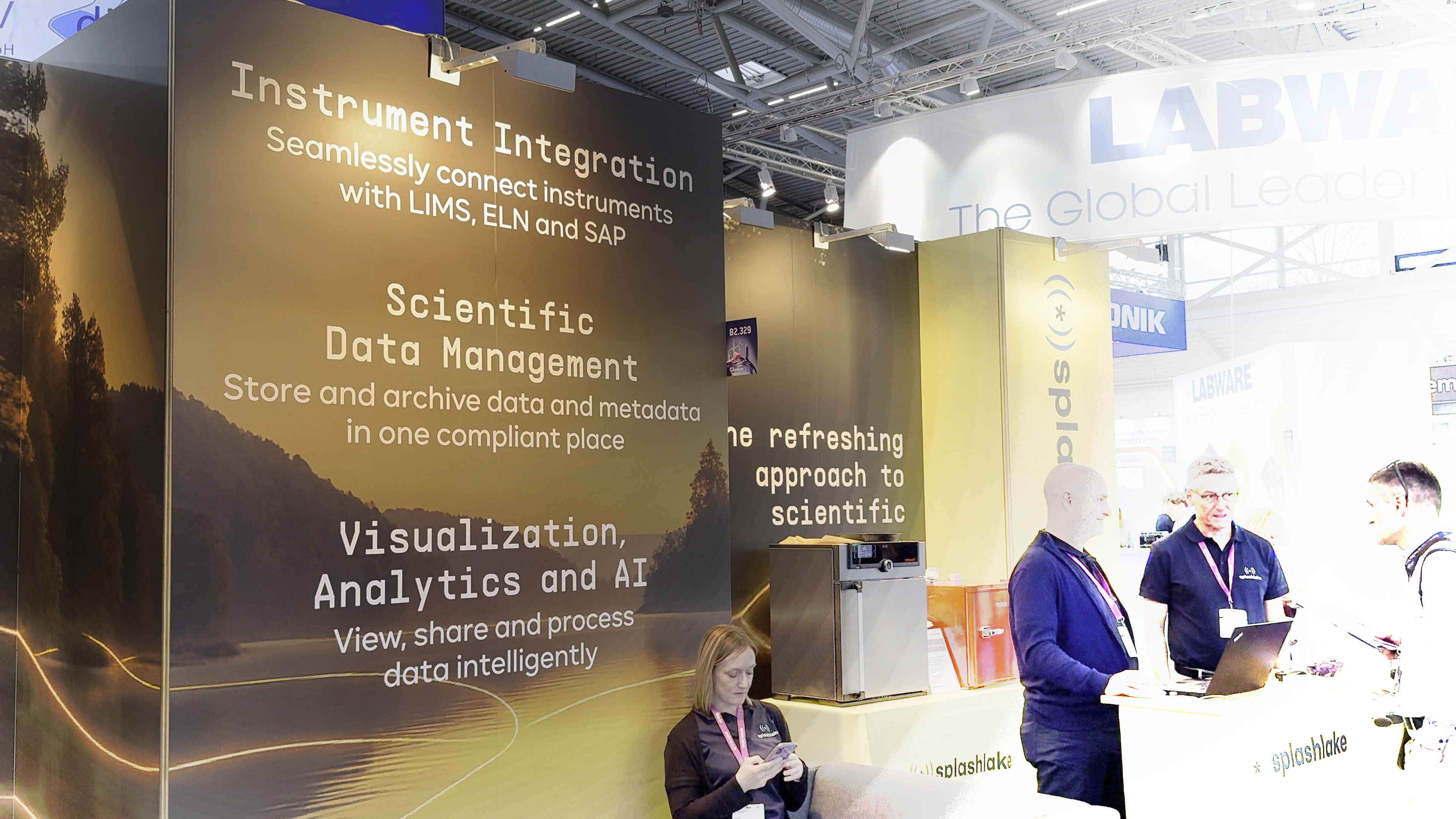 Interaction between humans and automated laboratory systems